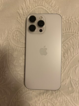 iPhone 16 Pro Max