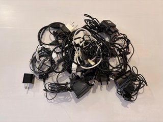 Lote de 12 móviles antiguos
