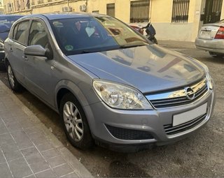 Opel Astra 1.6 Twinport 105CV | 142.000 km |