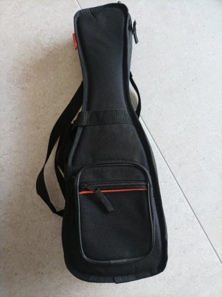 Funda Ukelele Ashton ARM200S Negra Soprano Premium