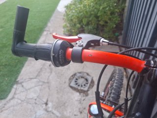 Bicicleta Montaña B-TWIN 24 Negra/Naranja