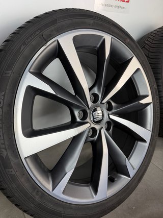 LLANTAS SEAT LEON FR 18 ORIGIANALES CON NEUMÁTICOS