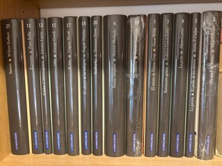 Coleccion libros grandes exitos de La Vanguardia.