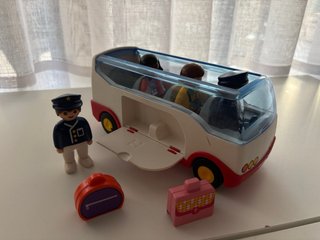 Autobús Playmobil con figuras