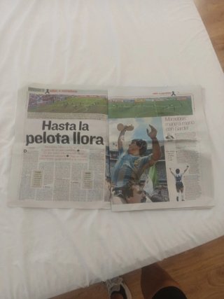 Periódico Maradona D10S HA MUERTO