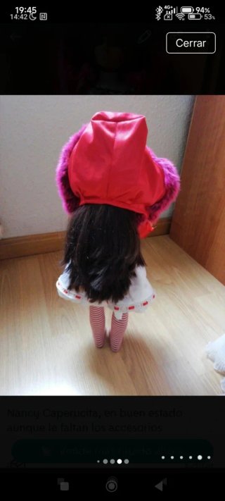 Nancy Caperucita con accesorios
