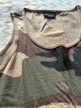 Camiseta sin mangas camuflaje Talla L