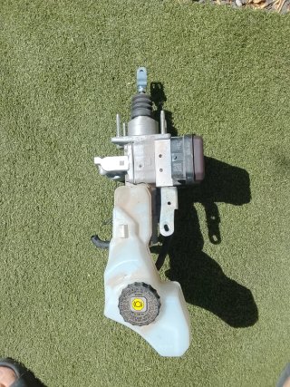 Bomba Freno Módulo ABS C-HR