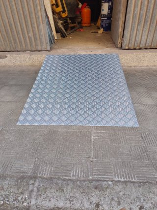 Rampa de acceso para minusválidos