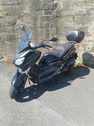Yamaha Xmax 250cc Maxi Scooter Negra