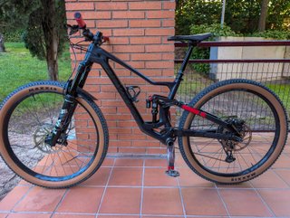 ​Bicicleta Montaña Devinci Troy Black Edition 2022
