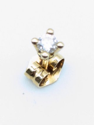 Pendiente Oro 18k con Diamante