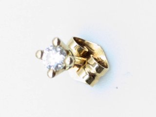 Pendiente Oro 18k con Diamante