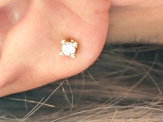 Pendiente Oro 18k con Diamante