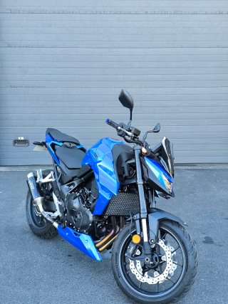 Honda CB 750 Hornet Azul A2