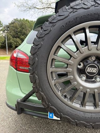 Porsche Cayenne 2011