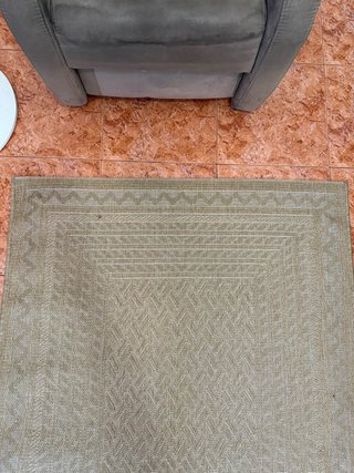 Alfombra de yute beige como nueva