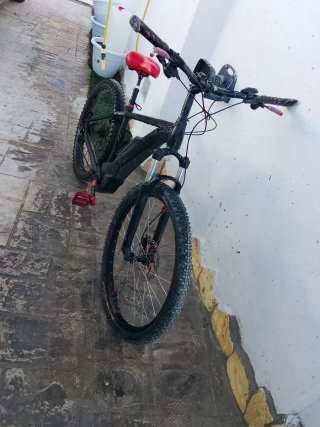 Bicicleta Eléctrica Montaña Negra