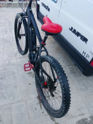 Bicicleta Eléctrica Montaña Negra