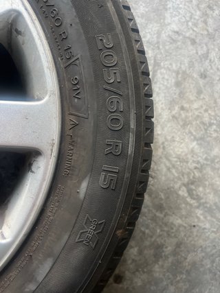 Rueda Michelin 205/60 R15