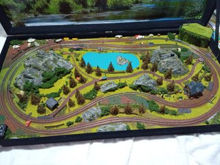 Maqueta Tren Escala Z en Maleta