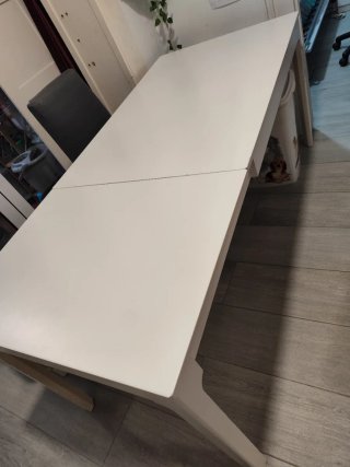 Mesa extensible de comedor blanca