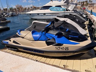 Moto de agua Sea-Doo Wake Pro 230