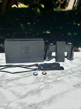 Nintendo Switch v1 + accessori