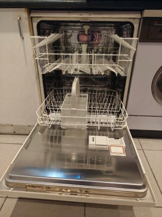 Lavavajillas Zanussi
