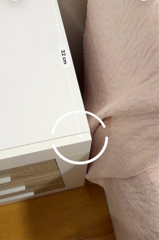 2 Mesitas de Noche Blancas y Madera