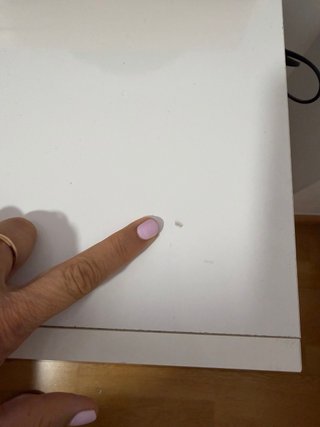 2 Mesitas de Noche Blancas y Madera