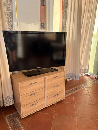 Mueble y regalo TV