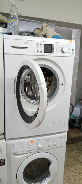 LAVADORA CARGA FRONTAL BOSCH 8 KG A+++