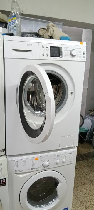 LAVADORA CARGA FRONTAL BOSCH 8 KG A+++