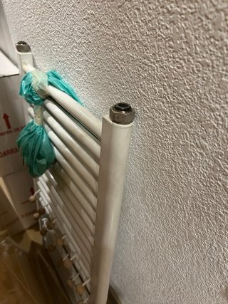 7 radiadores de aluminio + toallero