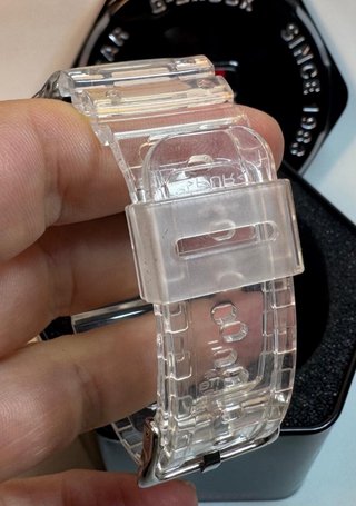 Reloj Casio G-Shock Transparente