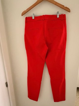 Pantalón recto Zara rojo