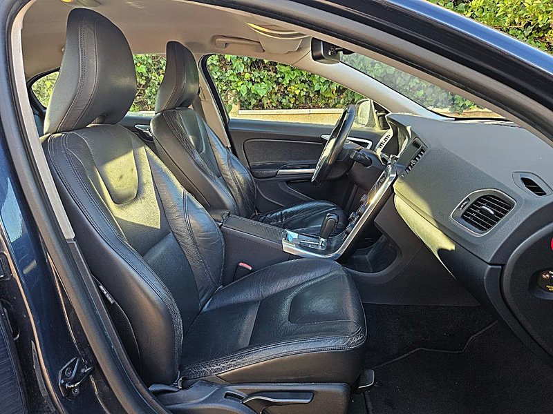 Volvo S60 2012, foto 10