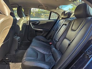 VOLVO S60 2.0 T5 SUMMUM AUTOMÁTICO · 240 CV