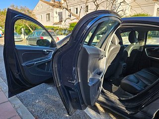 VOLVO S60 2.0 T5 SUMMUM AUTOMÁTICO · 240 CV