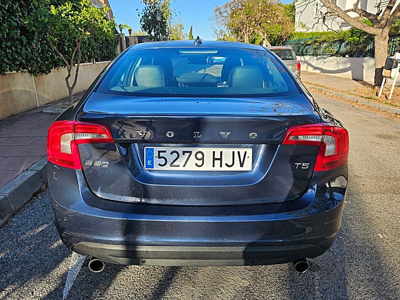 Volvo S60 2012, foto 20
