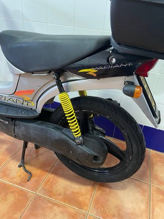 Derbi Variant Revolution 2001
