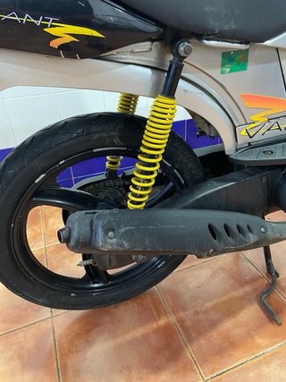 Derbi Variant Revolution 2001