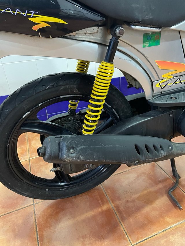 Derbi Variant Revolution 2001