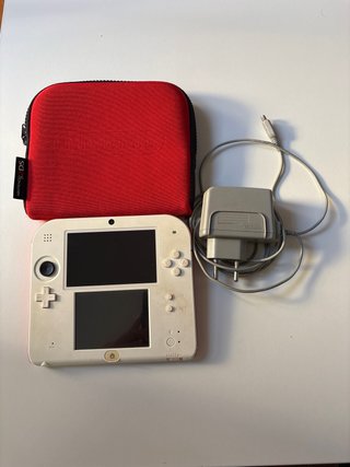 Nintendo 2DS Roja y Blanca
