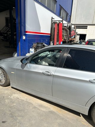 Despiece BMW E90 320d Gris