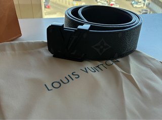 Cinturón Louis Vuitton Negro