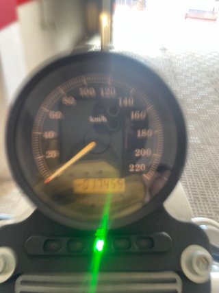 Harley Sportster 883 XL Negra
