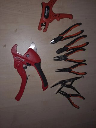 Alicates Bahco y Virax + Tijera + pelacables
