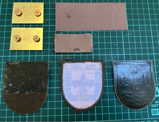 Lote parches + insignias militares españoles